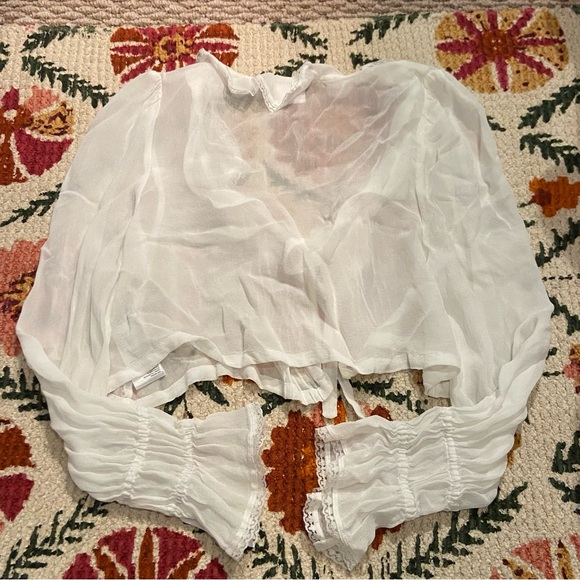 Urban outfitters Ophelia ruffle long sleeve - Picture 3 of 7